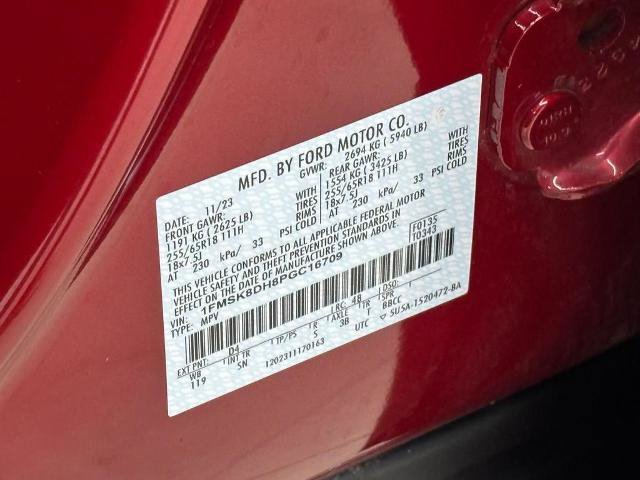 Certified 2023 Ford Explorer XLT w/ Equipment Group 202A AWD/4WD image 26