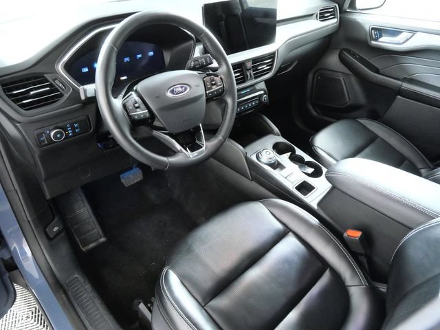 Certified 2024 Ford Escape Platinum AWD/4WD image 4