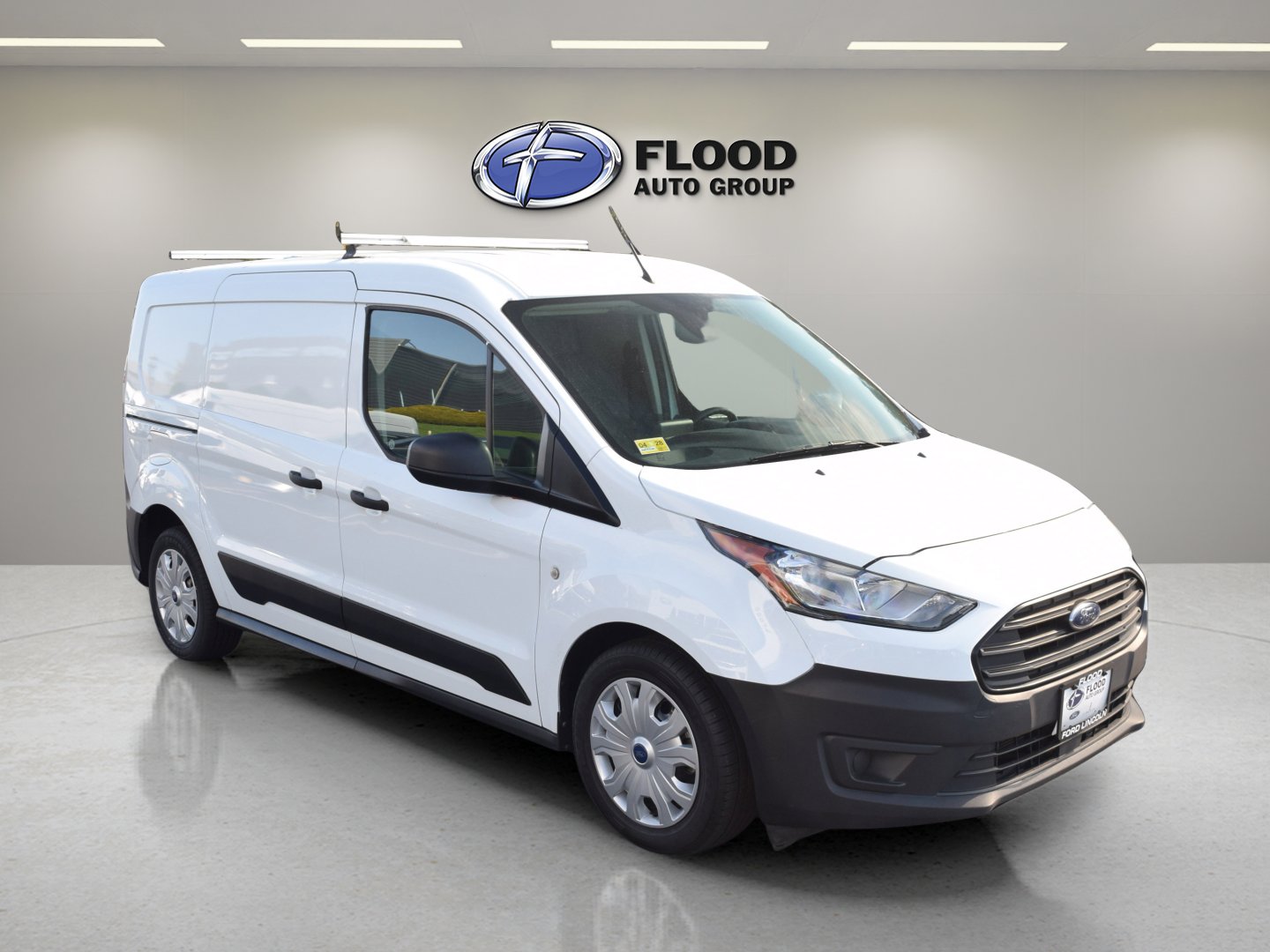 Certified 2022 Ford Transit Connect XL FWD image 1