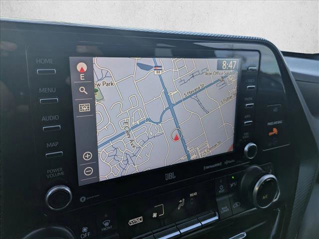 Used 2021 Toyota Highlander XSE AWD/4WD image 12