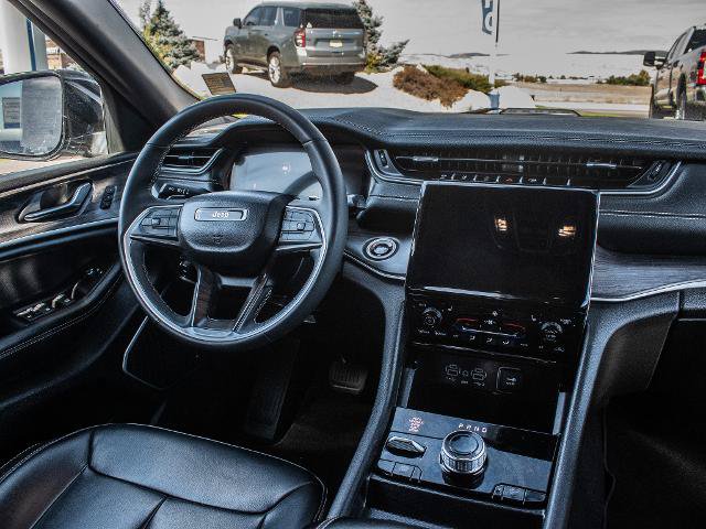 Used 2024 Jeep Grand Cherokee Limited 4xe AWD/4WD image 10