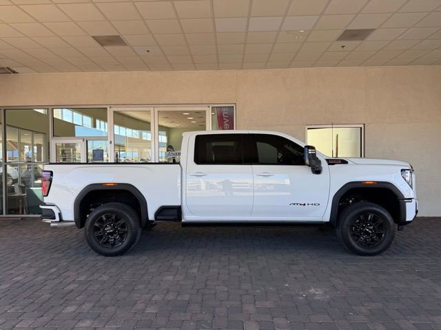 Used 2025 GMC Sierra 2500 AT4 w/ AT4 Premium Plus Package AWD/4WD image 6