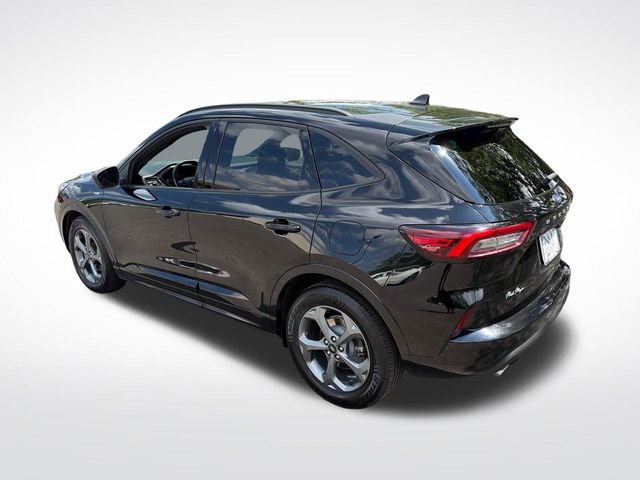 Certified 2023 Ford Escape ST-Line FWD image 6