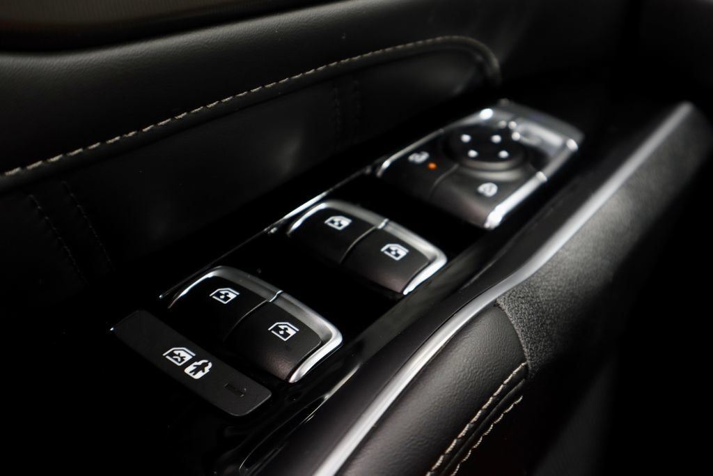 Used 2025 Kia Sorento SX FWD image 28