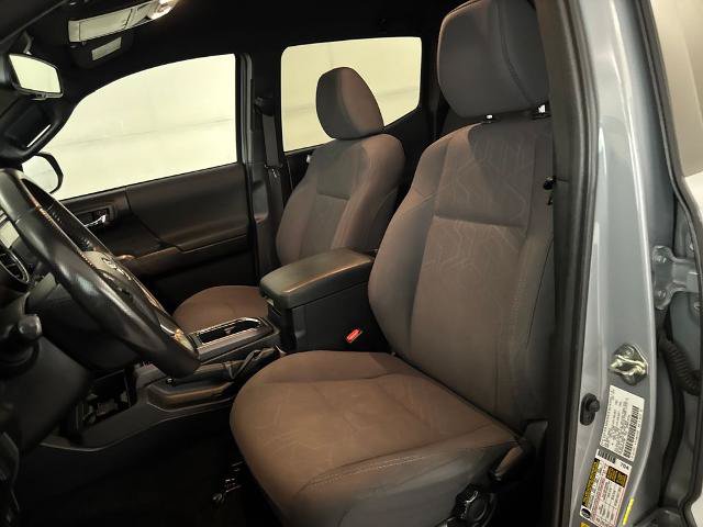 Used 2019 Toyota Tacoma TRD Sport AWD/4WD image 11