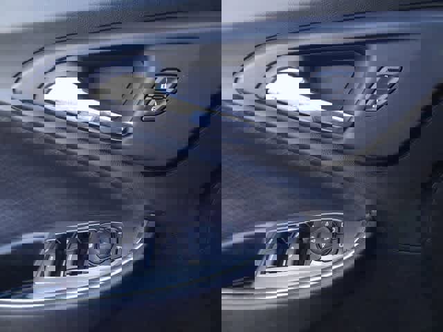 Used 2022 Chevrolet Malibu LT image 14