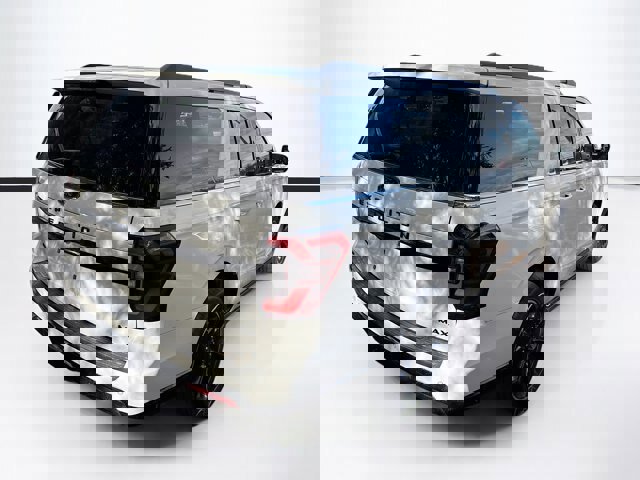 Certified 2022 Ford Expedition Max Limited image 4