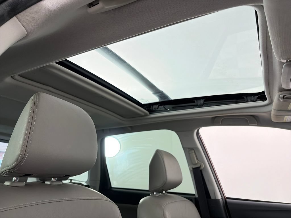 Used 2017 Subaru Forester 2.5i Limited AWD/4WD image 30