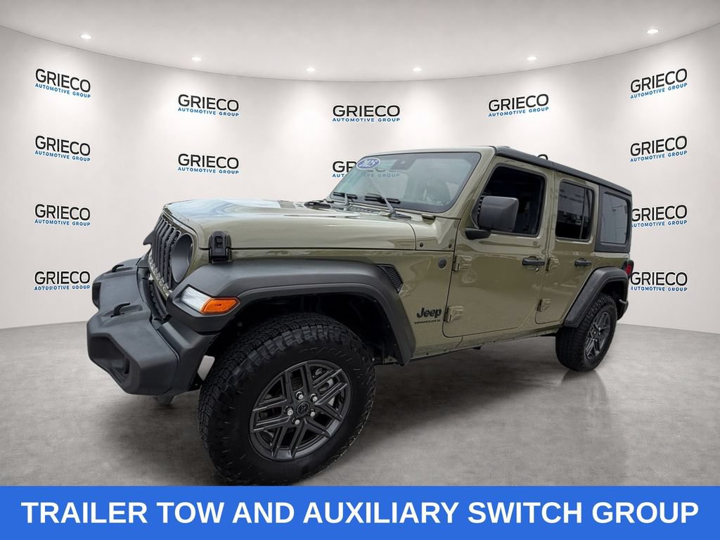 Used 2025 Jeep Wrangler Unlimited Sport AWD/4WD image 3