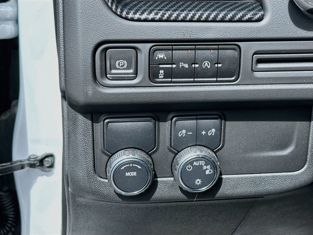 Used 2023 Chevrolet Tahoe LS RWD image 10