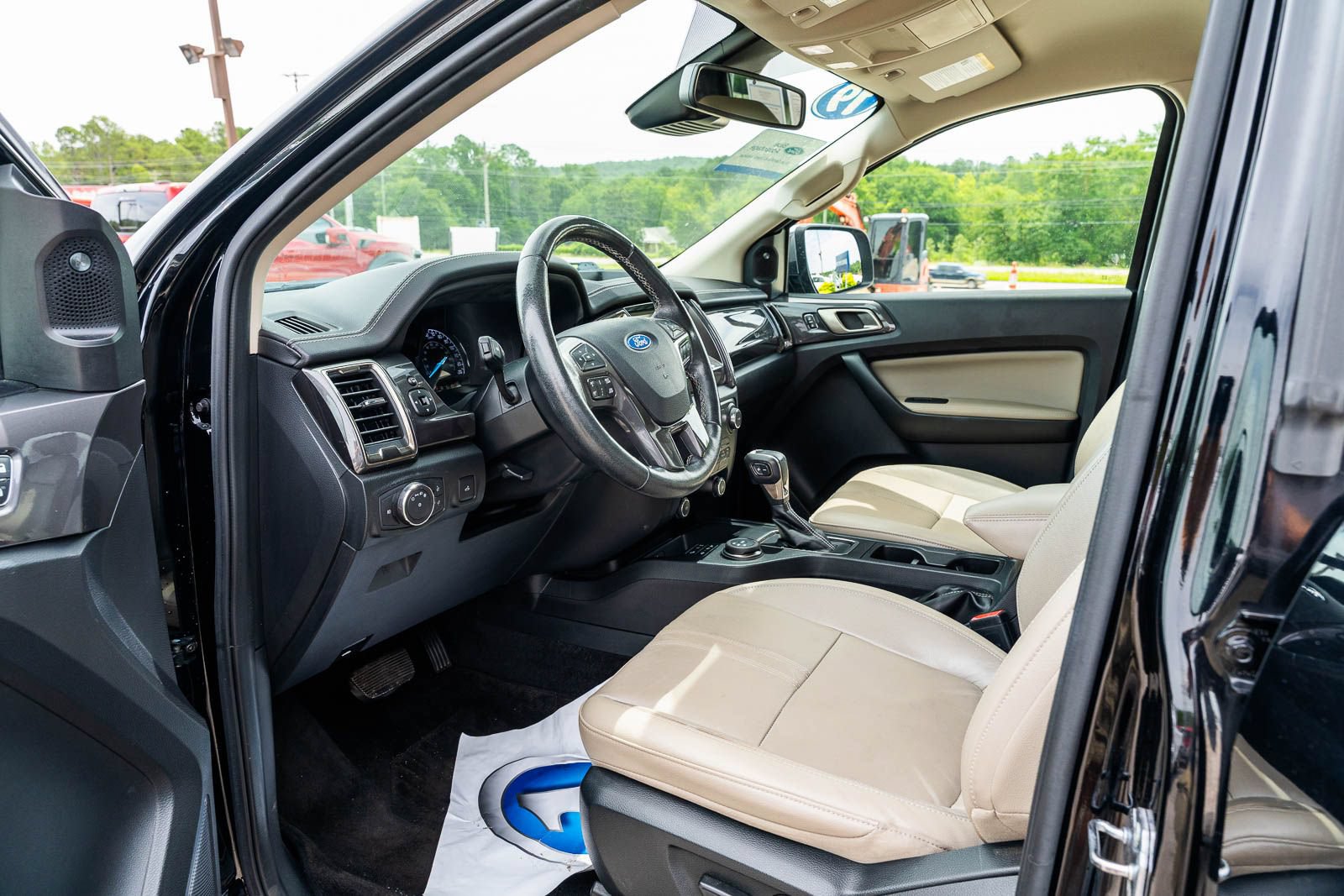 Certified 2019 Ford Ranger Lariat w/ Equipment Group 501A Mid AWD/4WD image 16