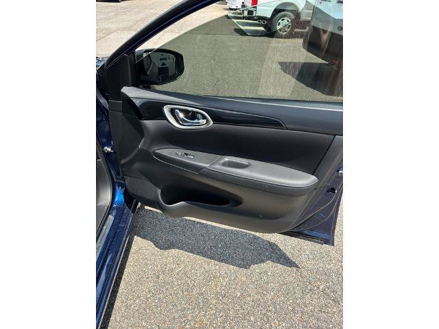 Used 2019 Nissan Sentra SV FWD image 5