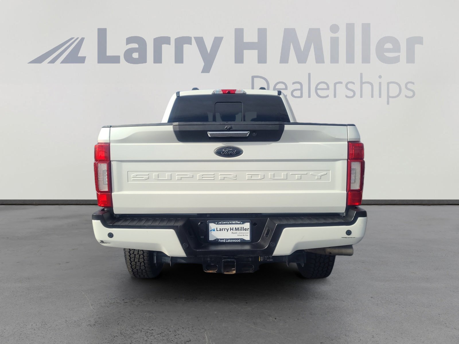 Certified 2022 Ford F350 Lariat image 4