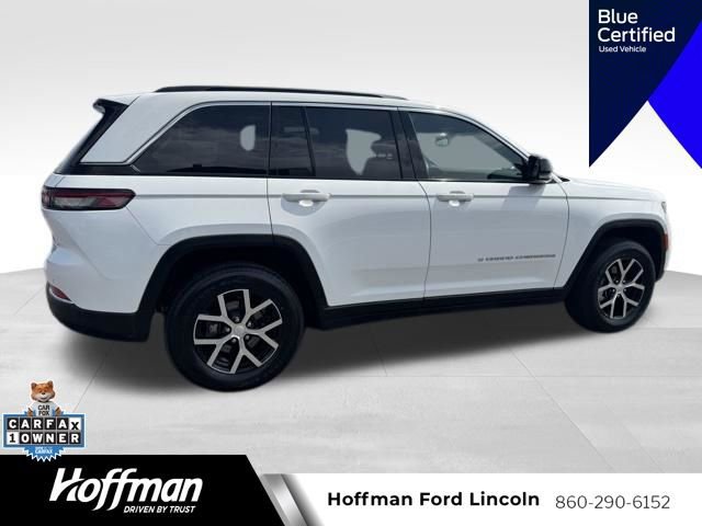 Used 2024 Jeep Grand Cherokee Limited AWD/4WD image 3