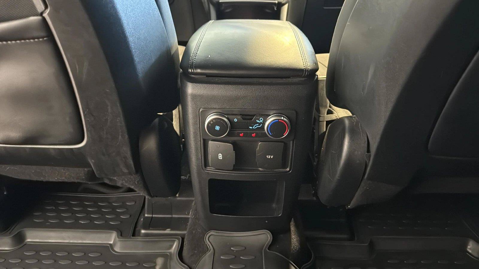 Certified 2020 Ford Explorer XLT w/ Comfort Package AWD/4WD image 14