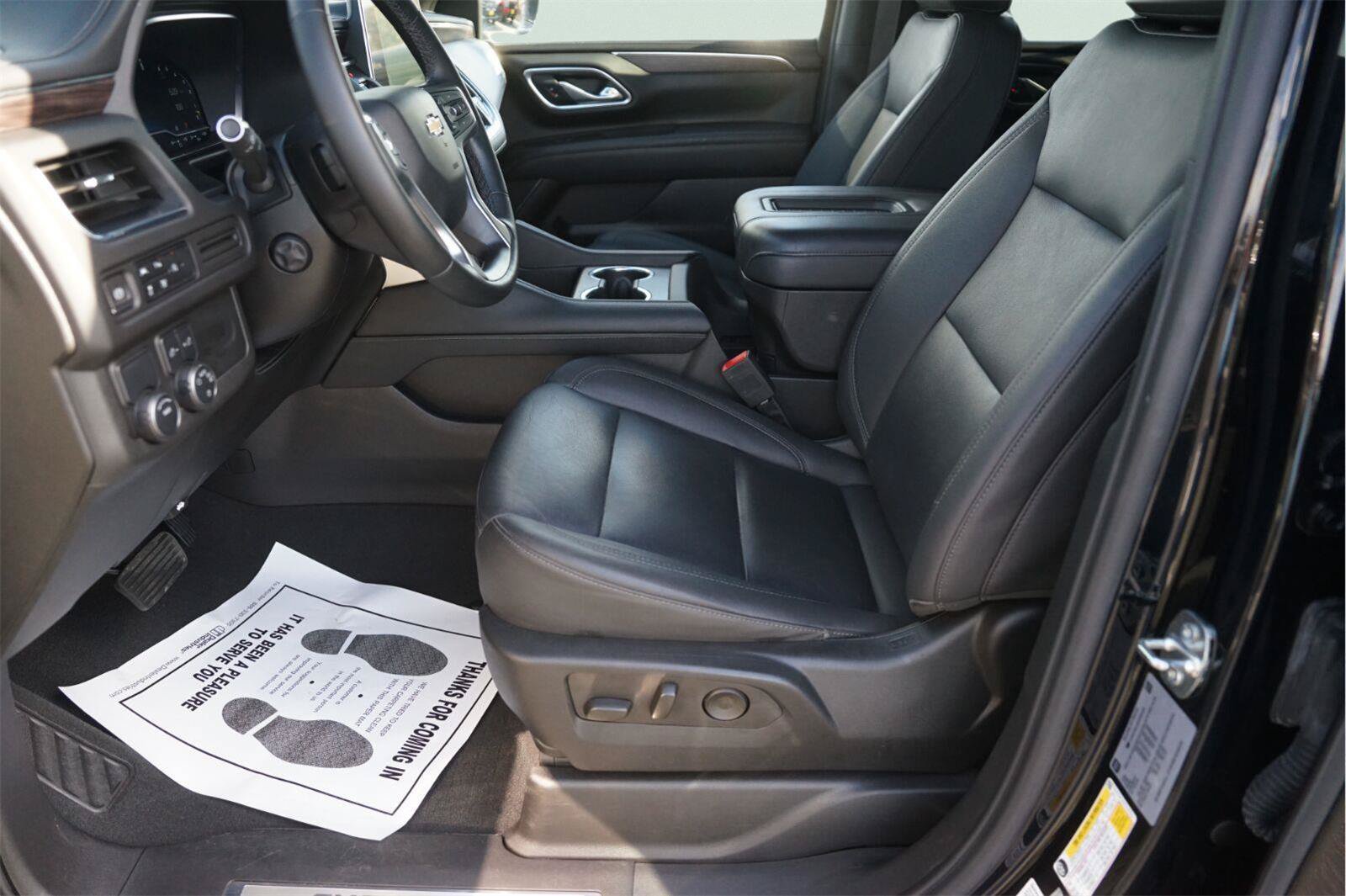 Used 2023 Chevrolet Tahoe LT w/ LT Signature Plus Package RWD image 9