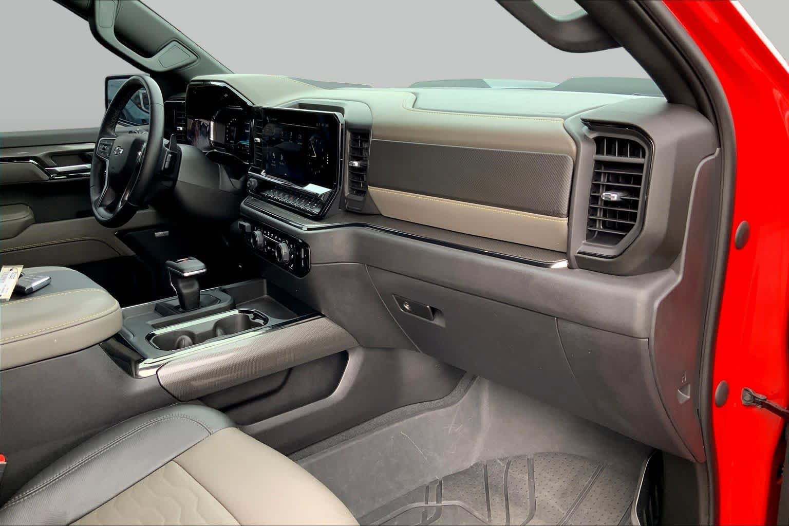 Used 2023 Chevrolet Silverado 1500 ZR2 AWD/4WD image 17
