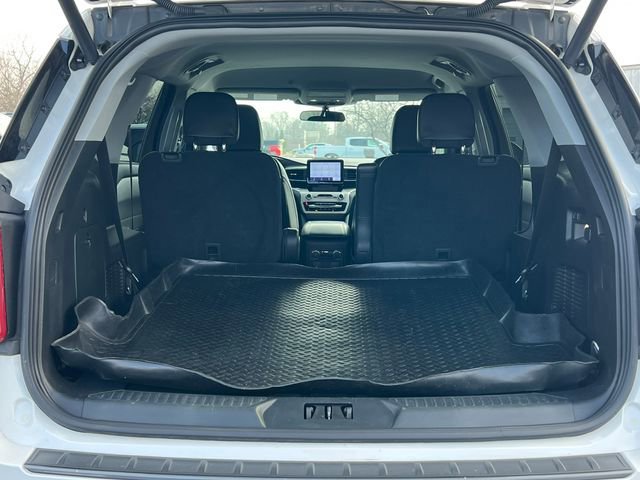 Certified 2023 Ford Explorer XLT w/ Equipment Group 202A image 42