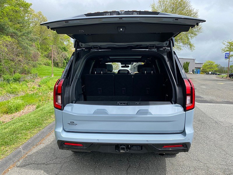 Certified 2025 Ford Expedition Tremor AWD/4WD image 9