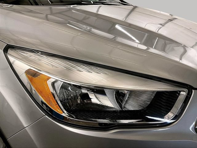 Certified 2019 Ford Escape SE FWD image 27