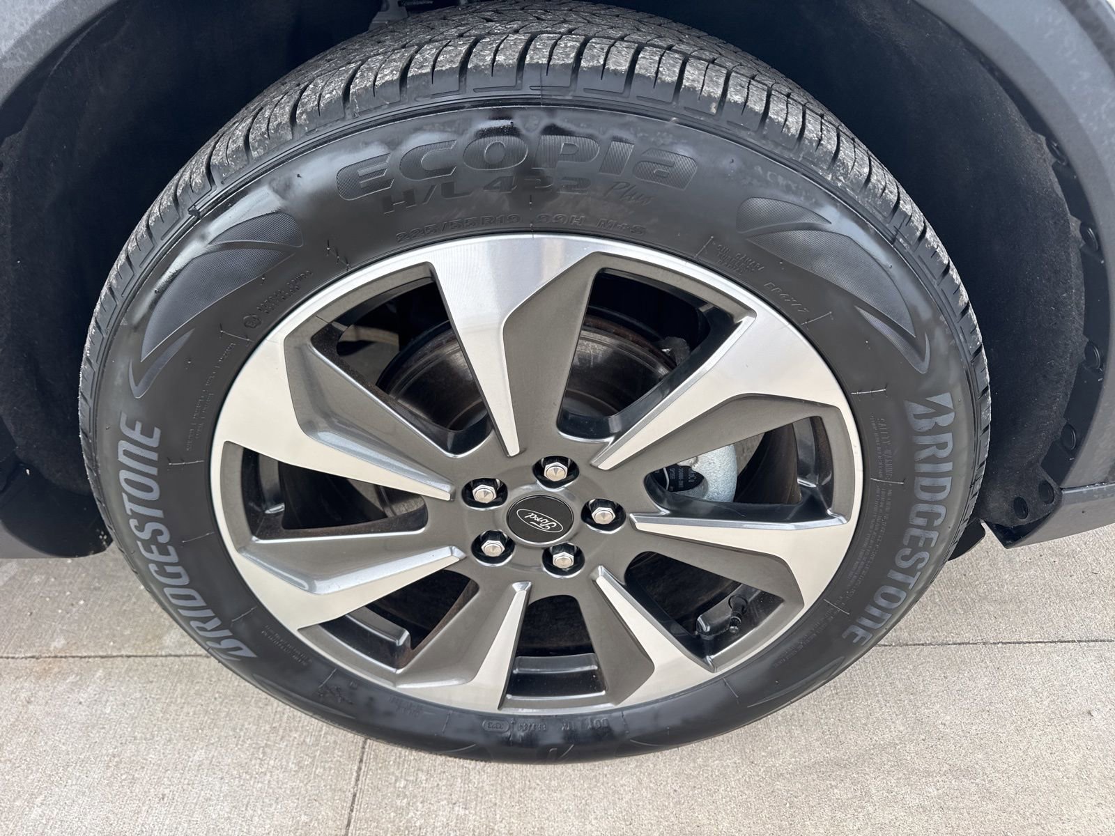 Certified 2024 Ford Escape Platinum w/ Premium Technology Package image 22