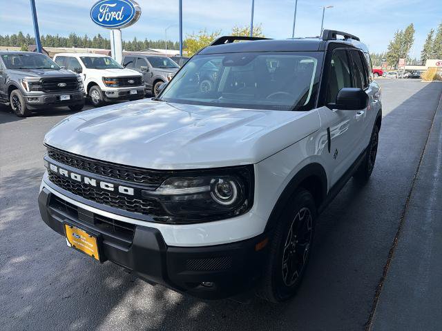 Certified 2025 Ford Bronco Sport Outer Banks AWD/4WD image 3