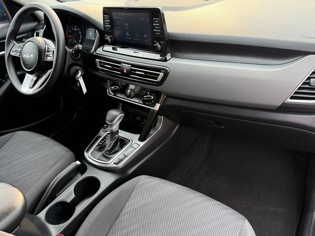 Used 2023 Kia Seltos LX AWD/4WD image 22