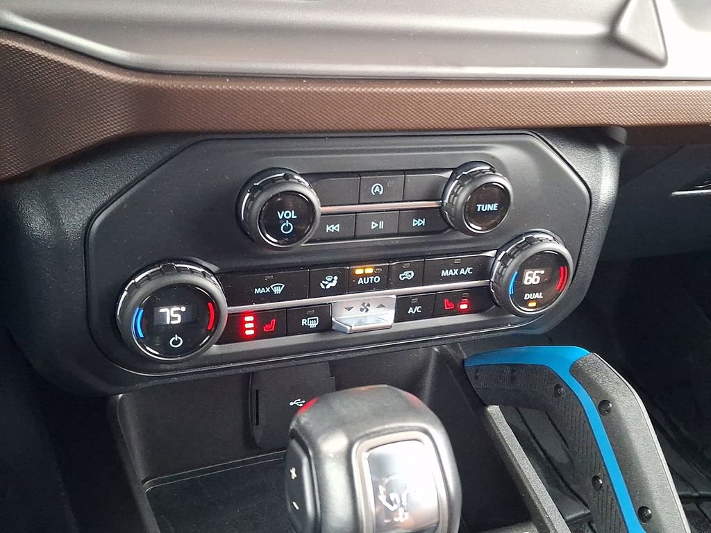 Certified 2023 Ford Bronco Outer Banks AWD/4WD image 17