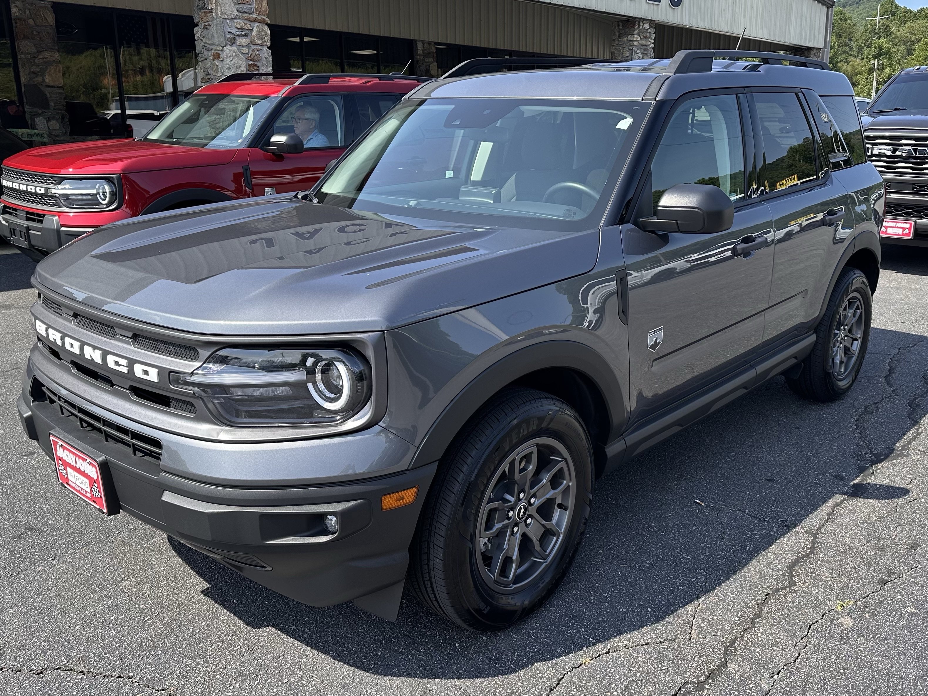 Certified 2022 Ford Bronco Sport Big Bend w/ Convenience Package AWD/4WD image 2