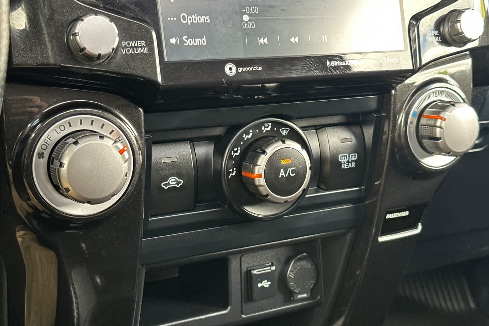 Used 2024 Toyota 4Runner TRD Off-Road Premium w/ Off Road Premium Plus Package AWD/4WD image 21