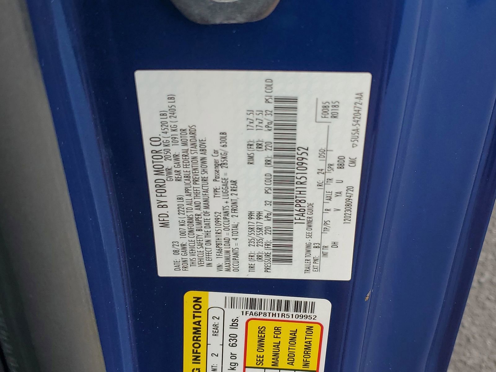 Certified 2024 Ford Mustang Coupe RWD image 25