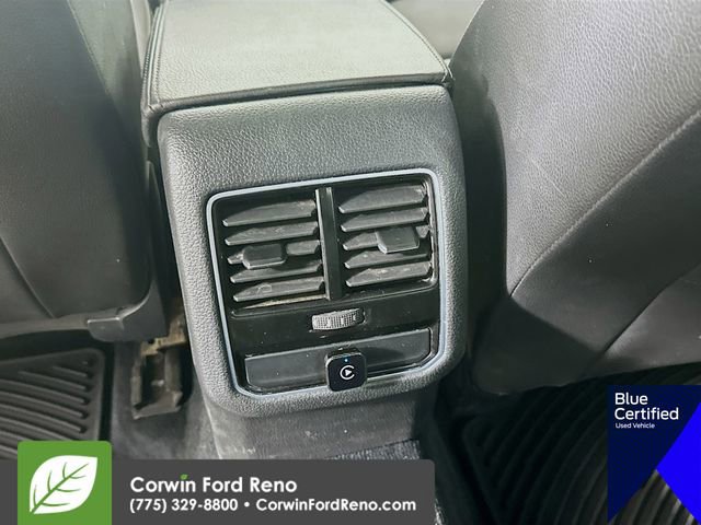 Used 2018 Volkswagen Passat 3.6 FWD image 28