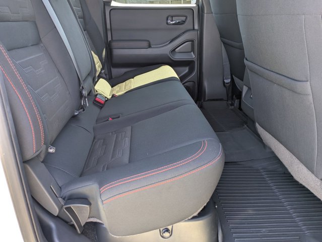 Used 2022 Nissan Frontier PRO-4X w/ Technology Package image 17