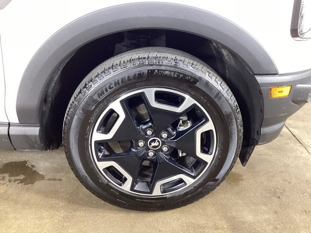 Certified 2023 Ford Bronco Sport Outer Banks w/ Tech Package AWD/4WD image 26