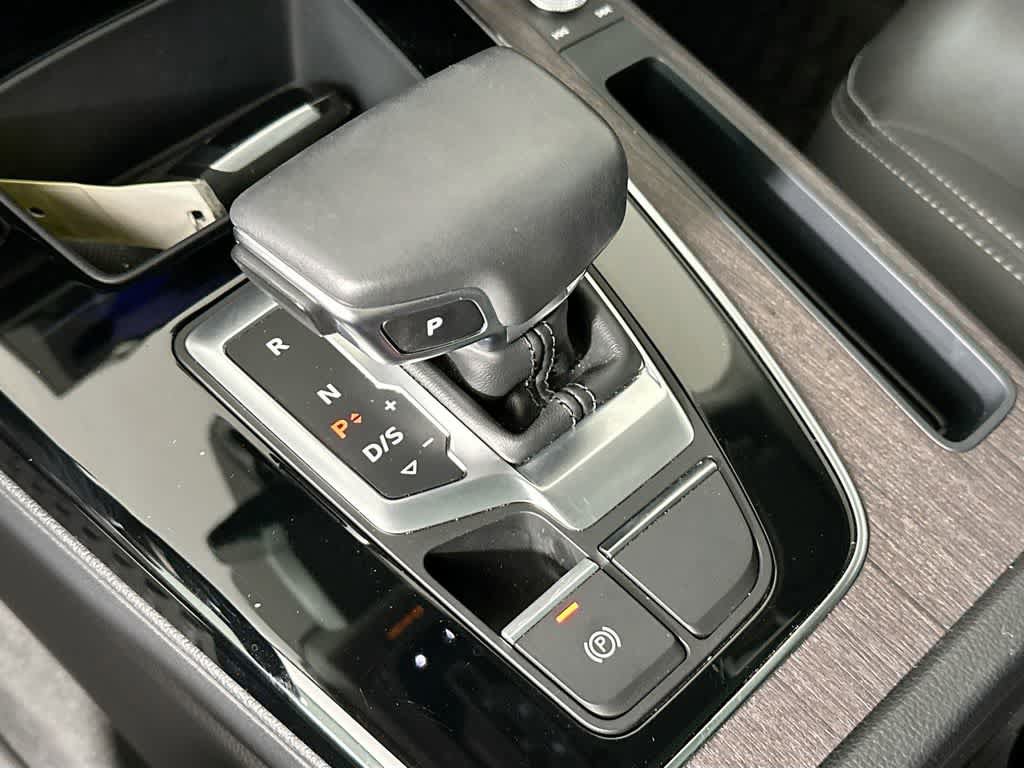 Used 2021 Audi Q5 2.0T Premium AWD/4WD image 19
