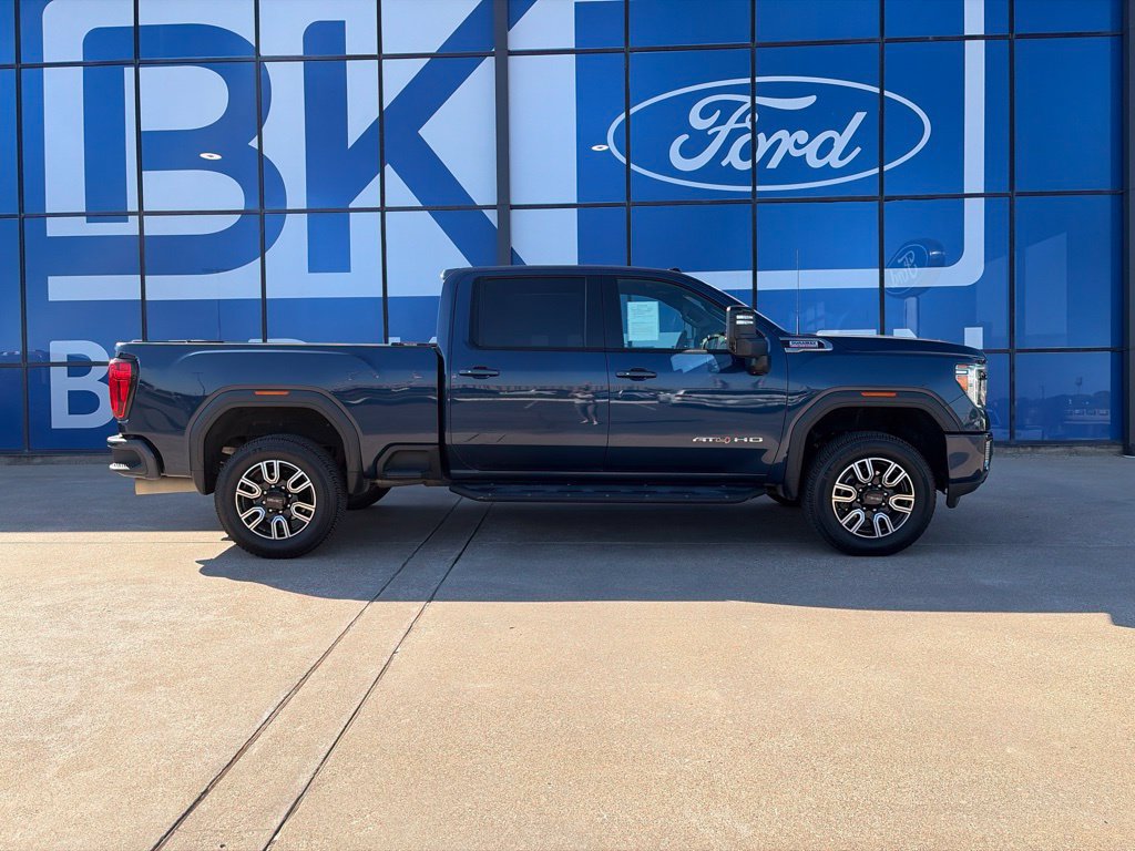 Used 2022 GMC Sierra 2500 AT4 w/ AT4 Preferred Package AWD/4WD image 8