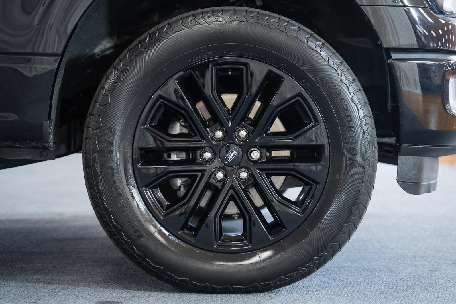 Certified 2024 Ford F150 Lariat AWD/4WD image 15