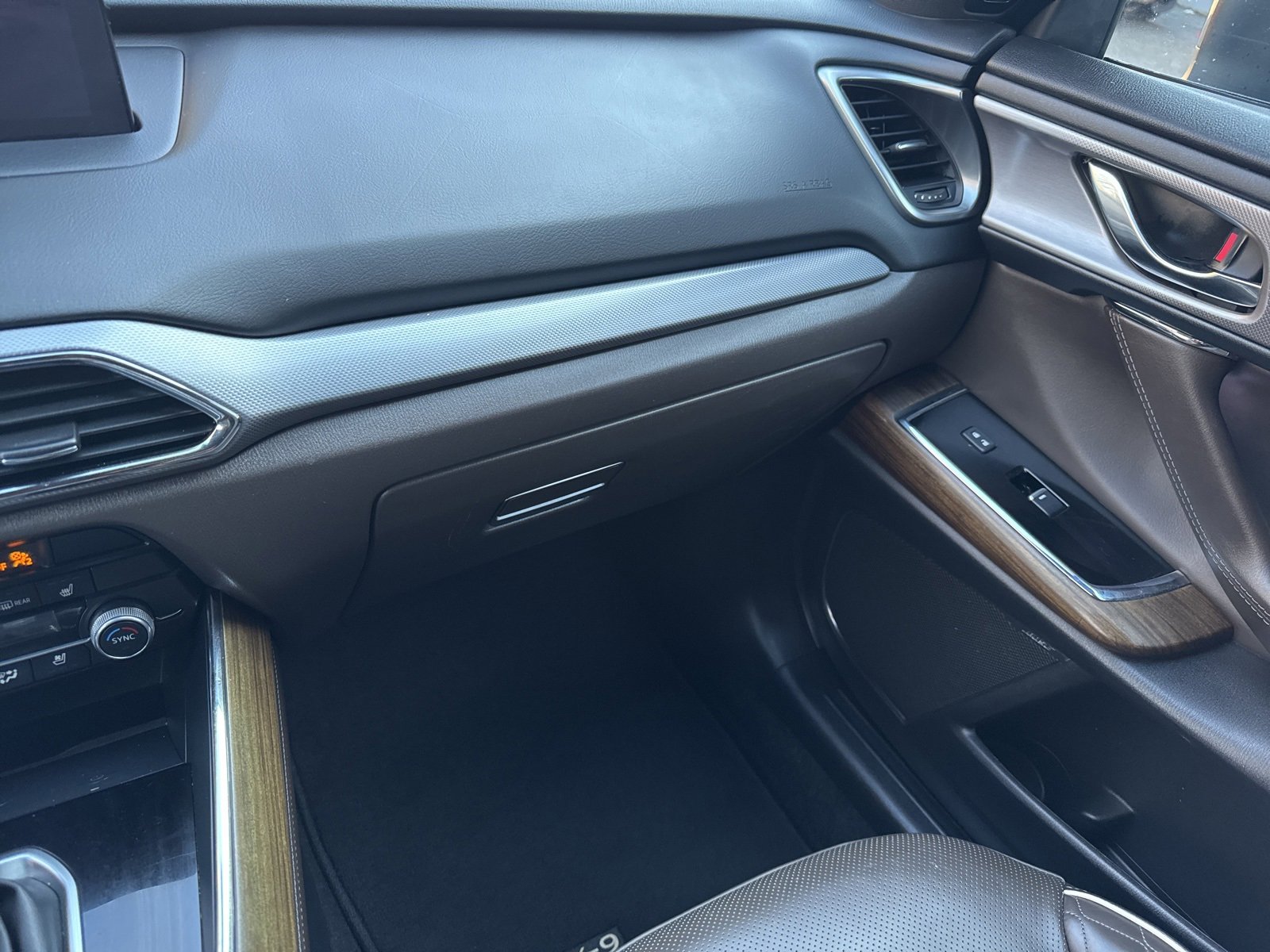 Used 2021 MAZDA CX-9 Signature image 48