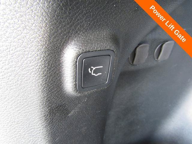 Used 2022 Jeep Cherokee Latitude Lux AWD/4WD image 17