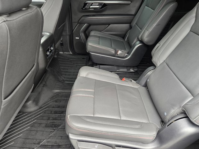 Used 2025 Chevrolet Suburban RST w/ Comfort Package image 28