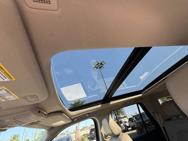 Certified 2024 Ford Expedition Limited image 30