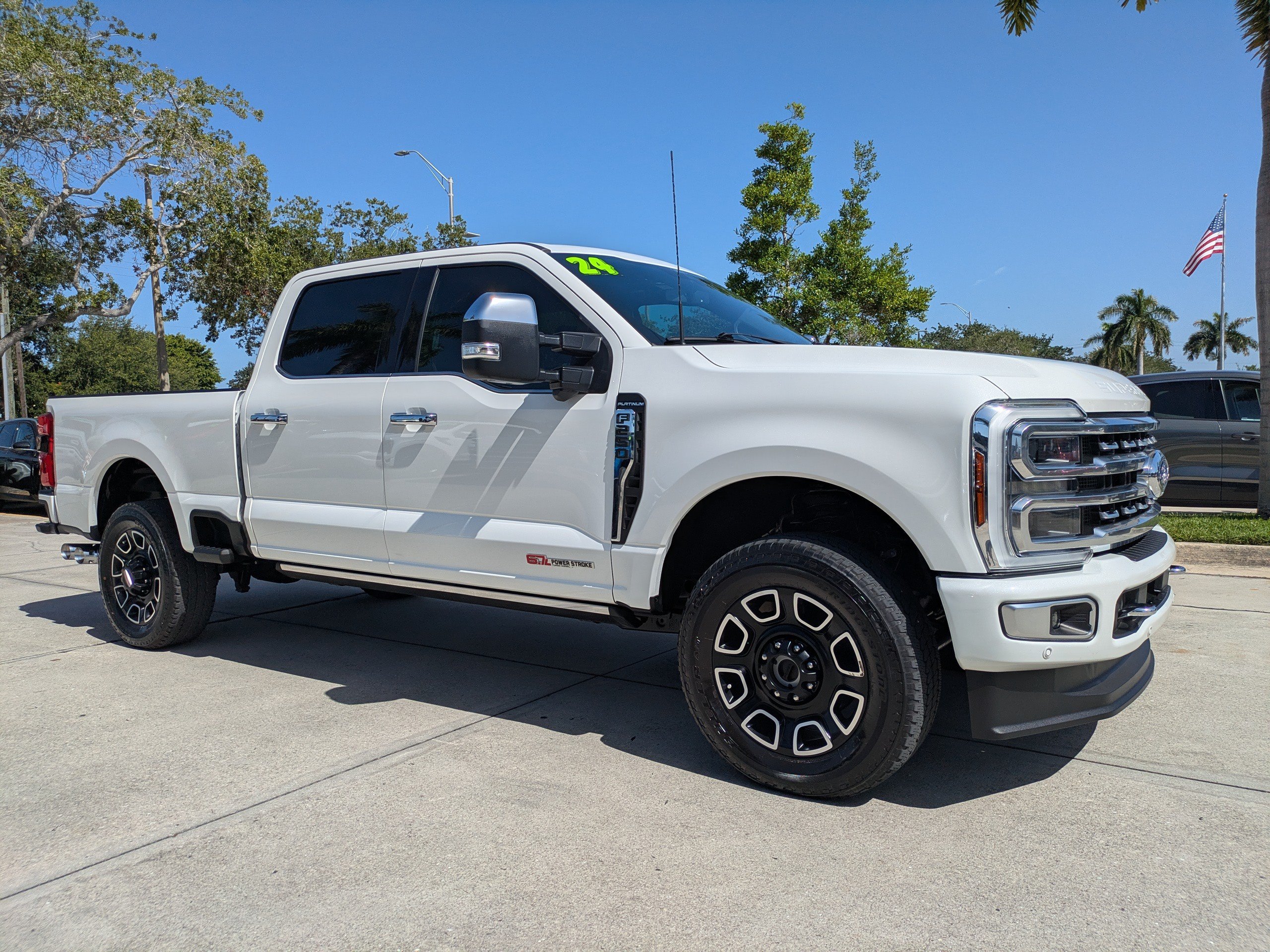 Certified 2024 Ford F250 Platinum AWD/4WD image 2