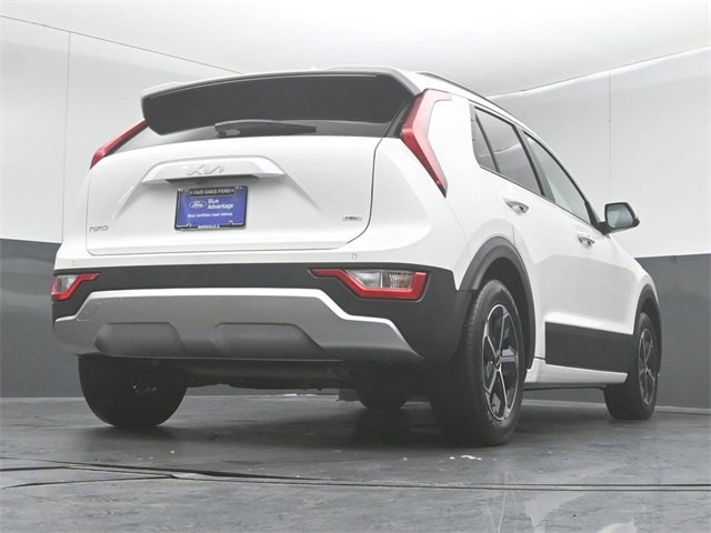 Used 2024 Kia Niro EX image 14