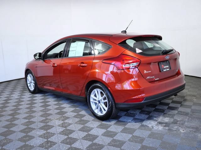 Certified 2018 Ford Focus SE w/ Cold Weather Package FWD image 6