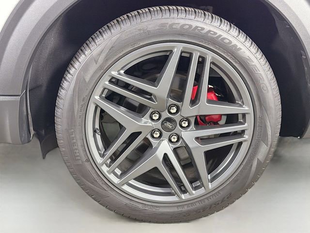 Certified 2025 Ford Explorer ST AWD/4WD image 39