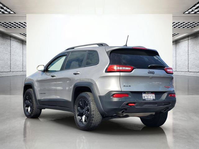 Used 2018 Jeep Cherokee Trailhawk w/ Comfort/Convenience Group AWD/4WD image 8