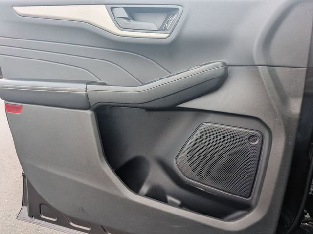 Certified 2023 Ford Escape Active AWD/4WD image 14