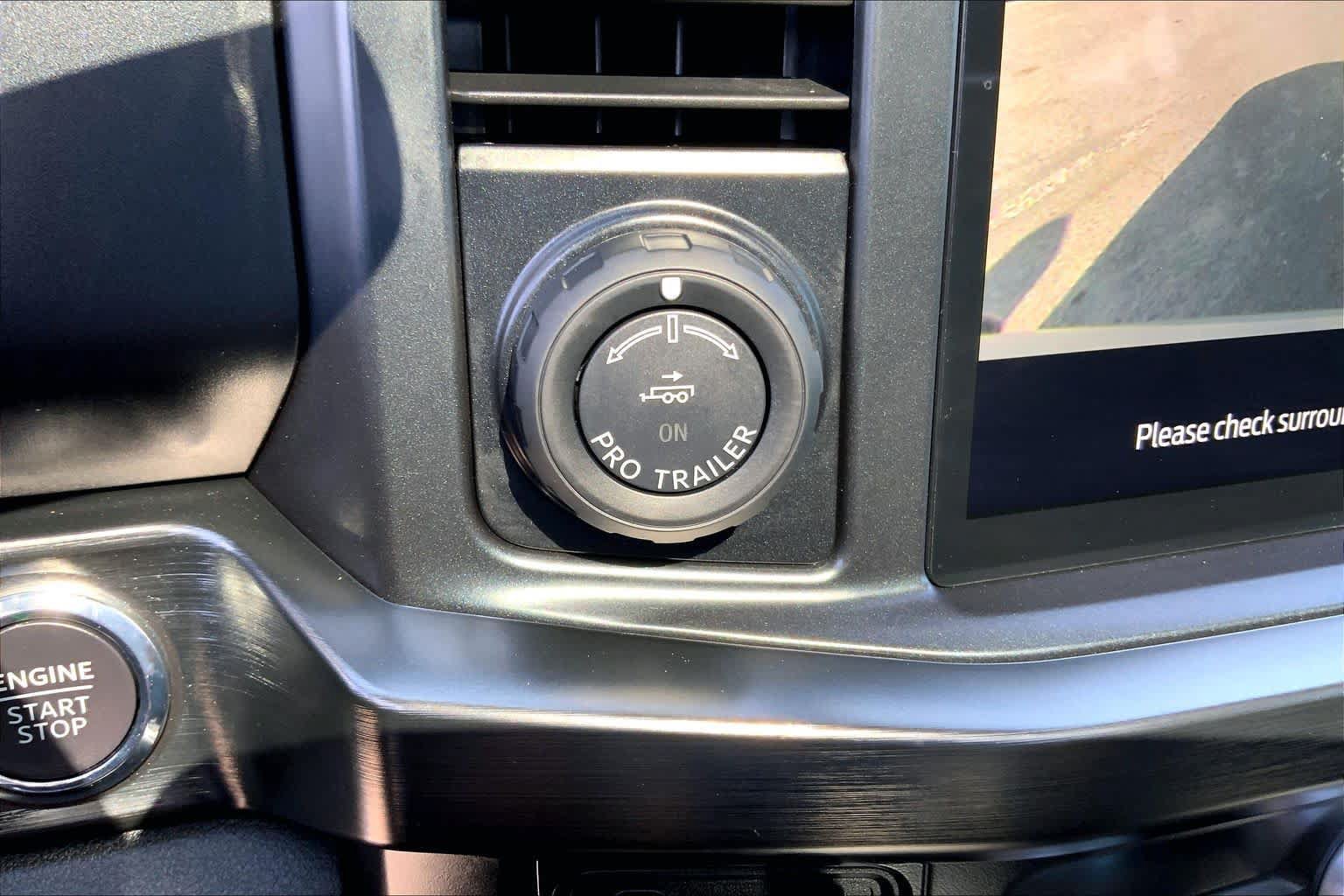 Certified 2024 Ford F250 4x4 Crew Cab Super Duty image 32