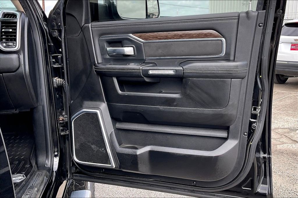 Used 2019 RAM 2500 Laramie AWD/4WD image 29