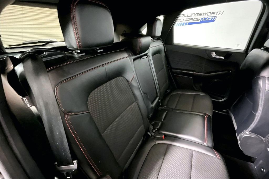 Certified 2023 Ford Escape ST-Line w/ Tech Pack #1 FWD image 19